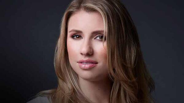 SyfyOppWrldFans's tweet photo. Player Profile Samm #OppositeWorlds http://t.co/BTez48xZ3r http://t.co/0puhmzeNWY