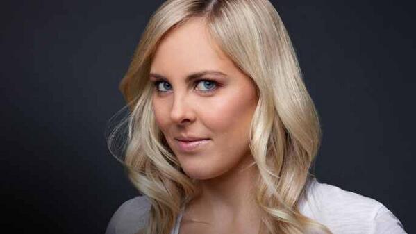 SyfyOppWrldFans's tweet photo. Player Profile Lauren #OppositeWorlds http://t.co/cJzqM5Scl2 http://t.co/k8OEyTd3Dq