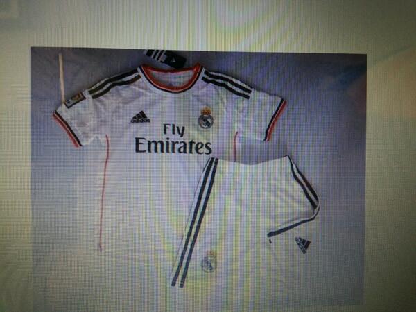 Ropamd7's tweet image. equipaciones de futbol completas! con la serigrafia que quieras! del equipo que quieras! tallas adultos y niños!