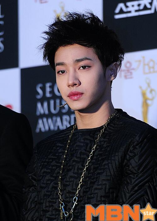 BeqWdY6CUAAZwQ7.jpg:large