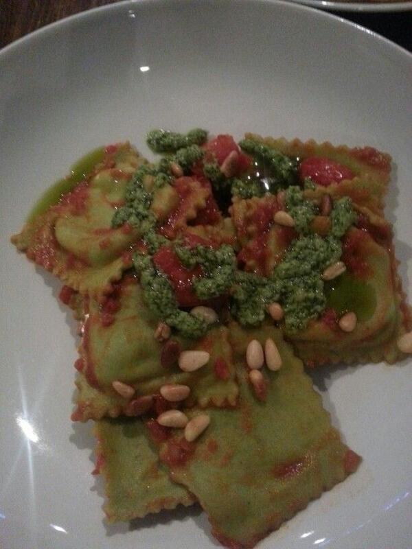 PastaGallo's tweet photo. Supper... http://t.co/z6m6T7amrH