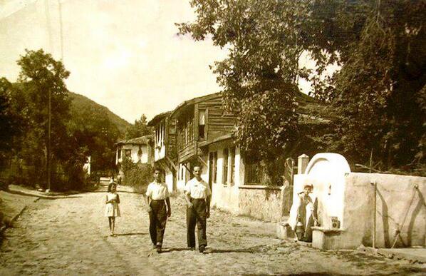 NataliAVAZYAN's tweet photo. Beykoz sene 1950 http://t.co/Wt4VDXDdk3