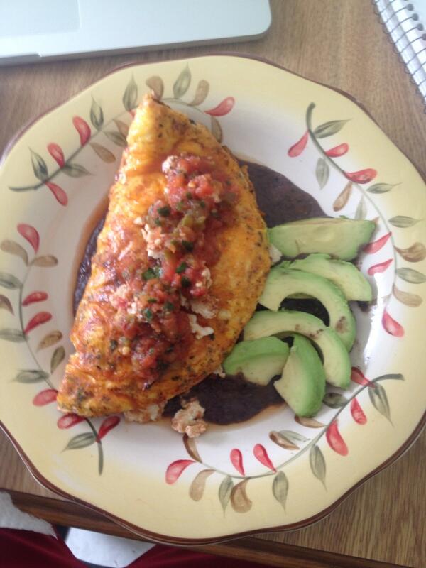 Stuffed chicken 2 chz omelette, jalapeño black been purée, with homemade salsa... So good!
