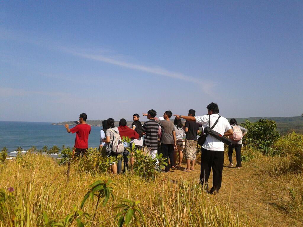 khanzaul's tweet image. #TonightShow_NET yukk kita lompat bareng-bareng!!! woww, Indonesia keren banget #LiburanSaya #sawarna #banten