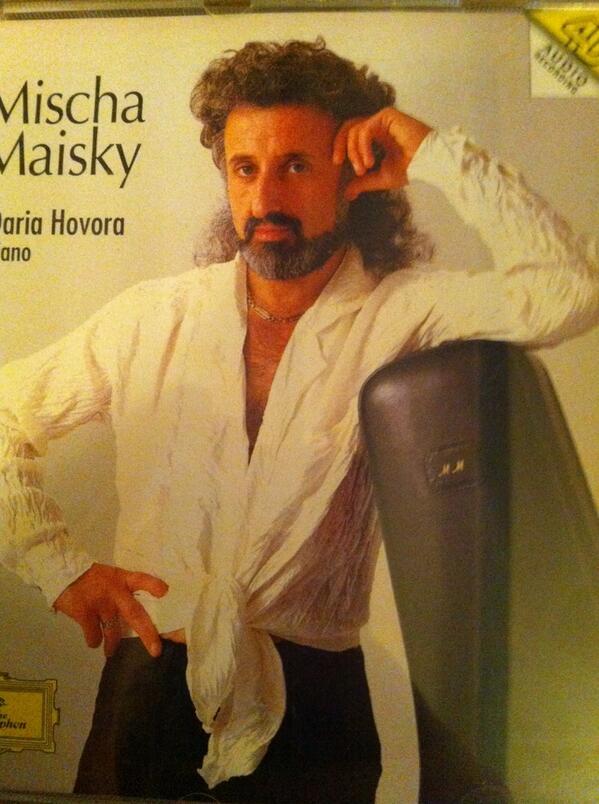 KTeaSu's tweet image. Apparently(?!) I&apos;m looking for this man. #publibrary