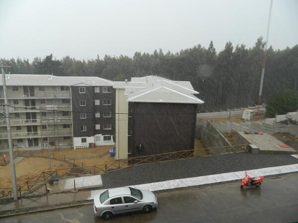 llueve en Constitución