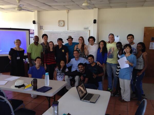 PeaceMediaCo_Op's tweet photo. A great group of #SocialMedia pros taking short break during the #PeaceMediaCoopClass for a unique picture @ #Upeace http://t.co/TjfqSQEwGD