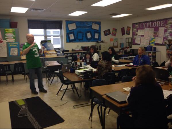 HomesteadES's tweet photo. #LISDlearns #homesteadrocks Mr. Kilgore collaborating with fellow homestead teachers http://t.co/ZblD3jR5VT