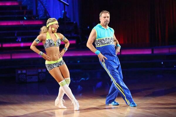 Instructor_Emma's tweet image. -distant giggles-