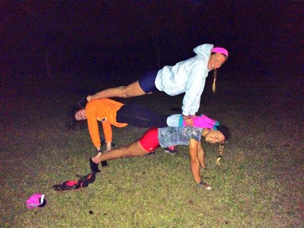 cmarryott5's tweet image. Dynamite 💪 #3layerplank @shawnasimss @kevindorder