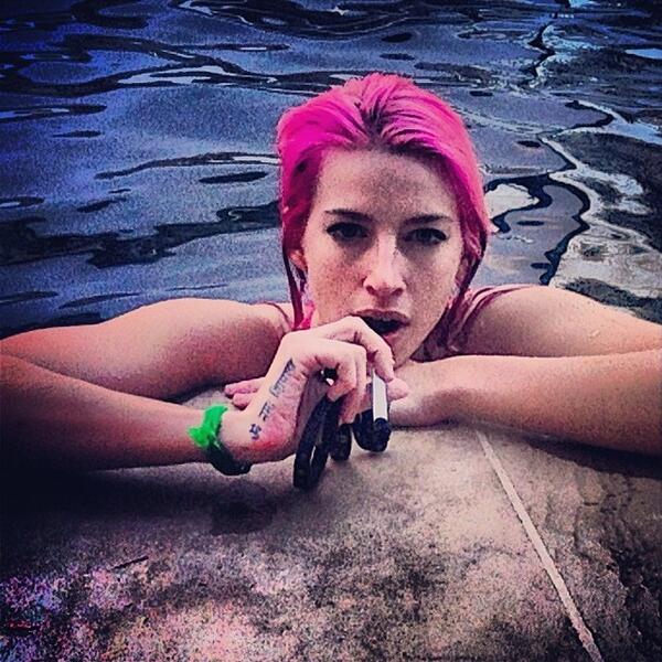Organa_Brands's tweet photo. #openvape #theweedstream #irecreate #irecreatehouse #colorado #cannabis #aspen #xgames2014 http://t.co/AGkkd1vDwt