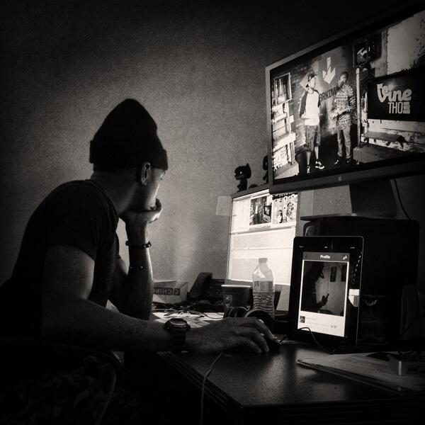 wuzgood's tweet image. Lol....but uhhh #iseeyoutho #iminthesetweets #editflow 😜 #bbffd #thatvinetho