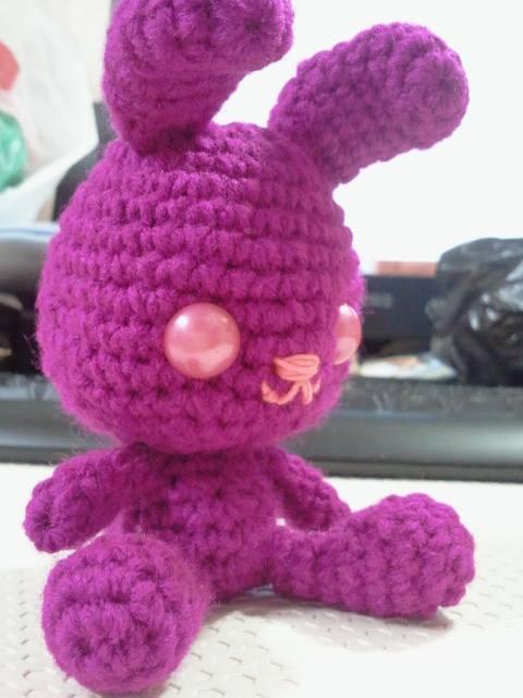 My friend do me a romantic crochet purple rabbit...
Love it so much!!!
