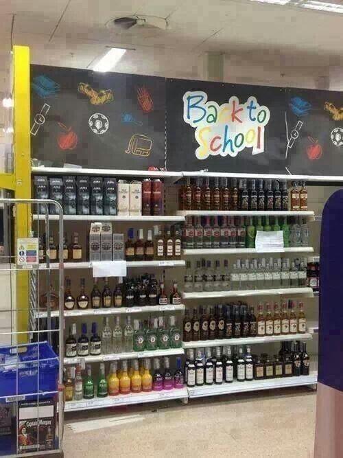 CollegeHumorLol's tweet photo. Back to school shopping http://t.co/7mAsUWVVHl