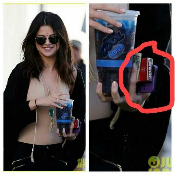 Selena Gomez, Rokok, Djarum