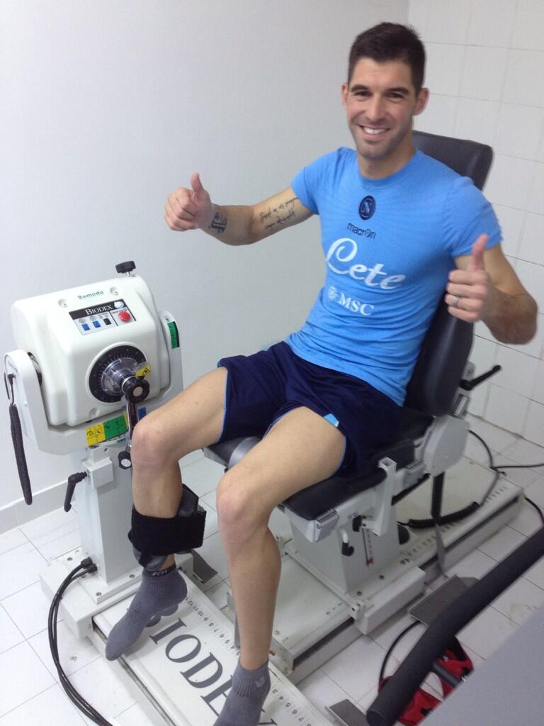 http://www.calcionapoli24.it/thumbs/allegati/large/1390570897_242.jpg