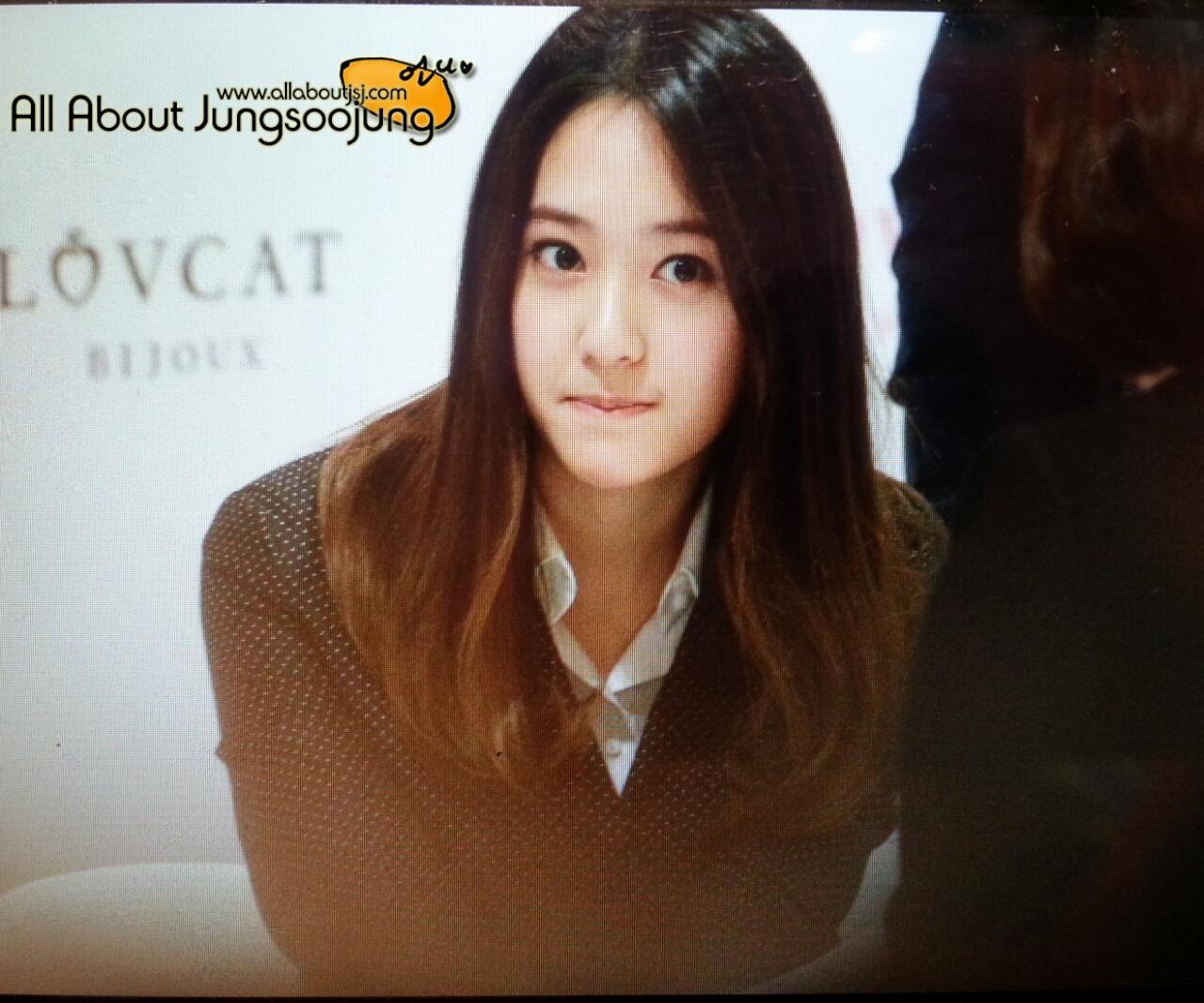 BevN0ivCYAAucsQ.jpg:large