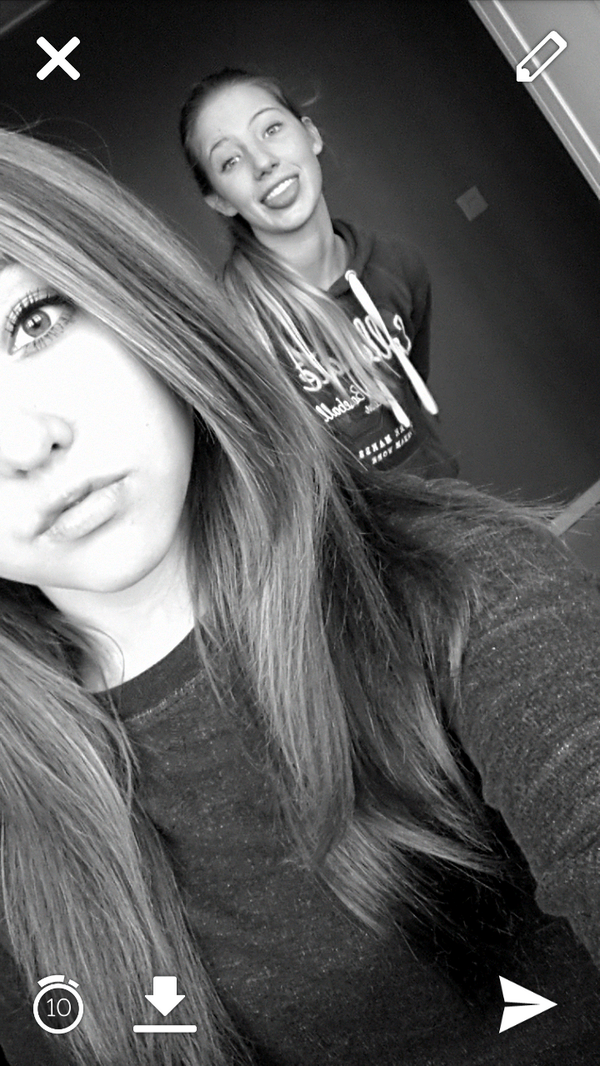 nahtalie_kusjes's tweet image. Today i was with this girl