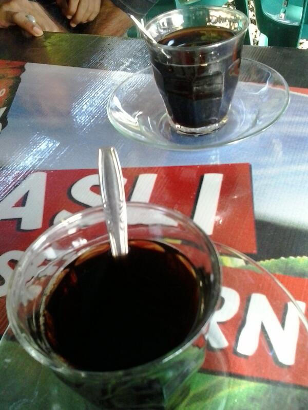 aceh324's tweet image. Mantap ni minum kopi sore2..