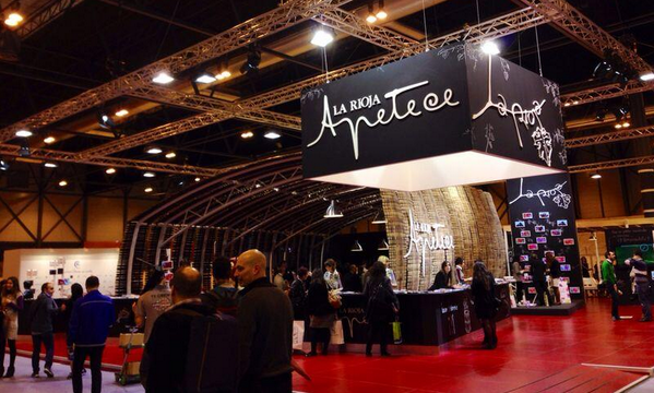 TabernaTioBlas's tweet photo. ¡Enhorabuena! Lo predijimos: @lariojaturismo premio mejor stand #FITUR2014 http://t.co/cvtljlzGOs @monicafiguerola http://t.co/bEt1uQD1UK