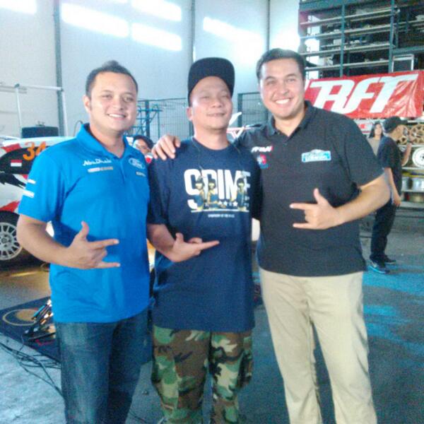 rizalsungkar's tweet photo. IWA K "The Legend" @rftmotorsport http://t.co/7c3UALOwPw