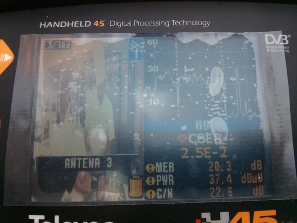 rafaelvilli's tweet image. Pues nada, parece que el medidor de campo funciona #2eec #2iea #1it #ictve