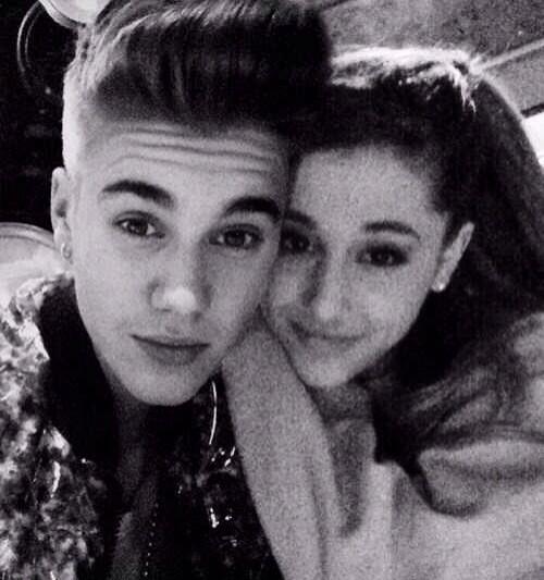 TheMandyNash's tweet photo. Love you💛💙💜💚❤️💗💕💖💞 http://t.co/ME0kII90sR