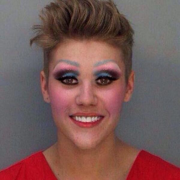 ToddMichaels889's tweet photo. Today's IRL @Fusion_Radio_ has to be at high volume...how else is Justin Bieber going to hear it in prison? http://t.co/WfLmnC1TD7
