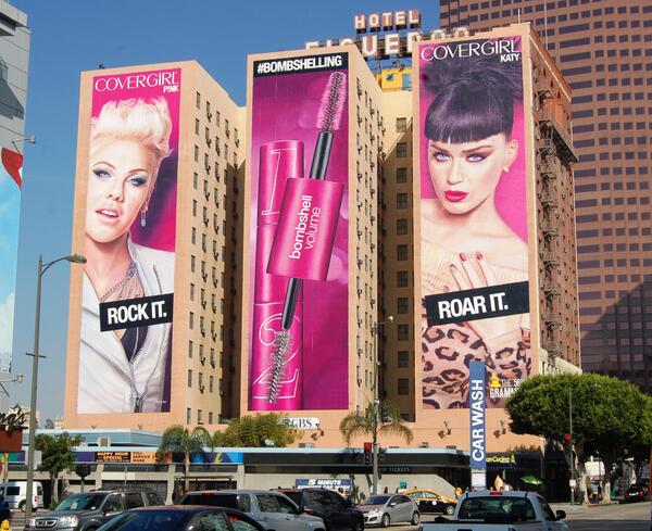 COVERGIRL's tweet photo. How does COVERGIRL celebrate #GRAMMYs weekend in LA? With help from @Pink and @katyperry, of course. #bombshelling http://t.co/NAcqeIDzXs