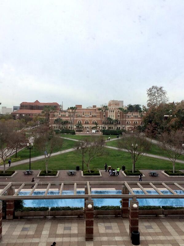 Morning jajaja @USC #LeaveyLibrary