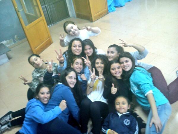 Ai va!!! Unos bellezones #PostureoNUEVOENCANTO