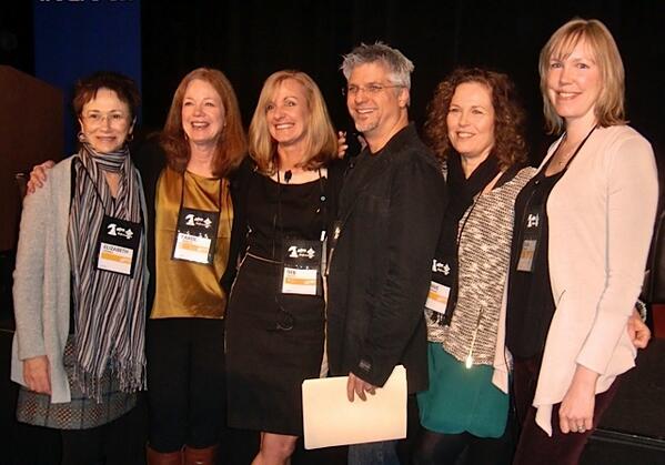 debcaletti's tweet image. Breakfast at #wi9 w/Seattle7Writers Elizabeth George, @carolcassella, me, @garthstein, @JennieShortridg, @TEConklin!