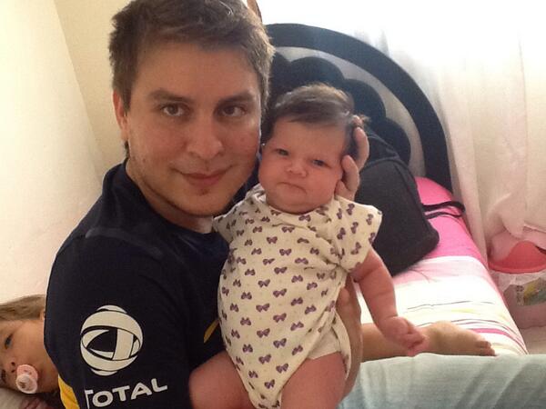LindastellaM's tweet photo. Con mi papi que me Ama http://t.co/ChtiwEyzVT