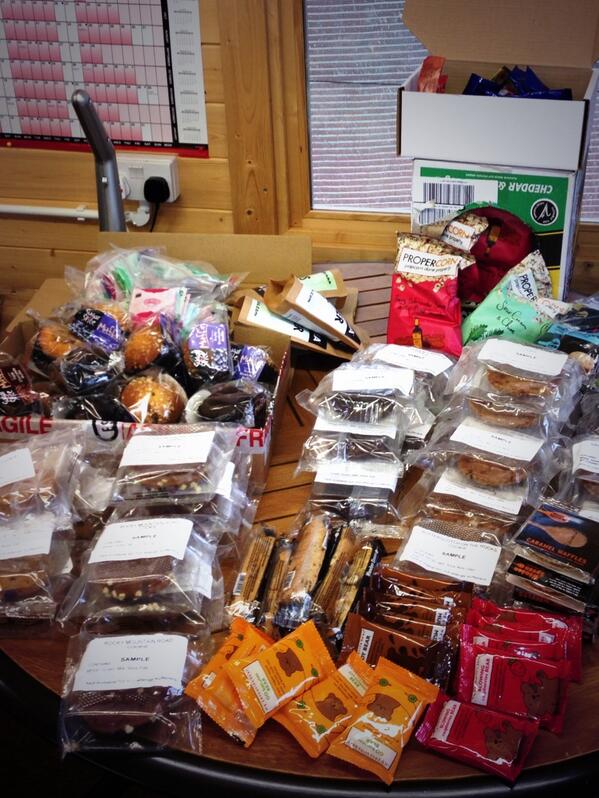 Bean14_coffee's tweet photo. Suppliers samples have landed!! Yummy cookies, biscuits, muffins and choc!! http://t.co/ZmJ7WYxugr