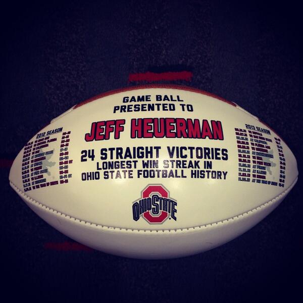 Ohio State presents football players with game balls for 24 straight victories (Photo)