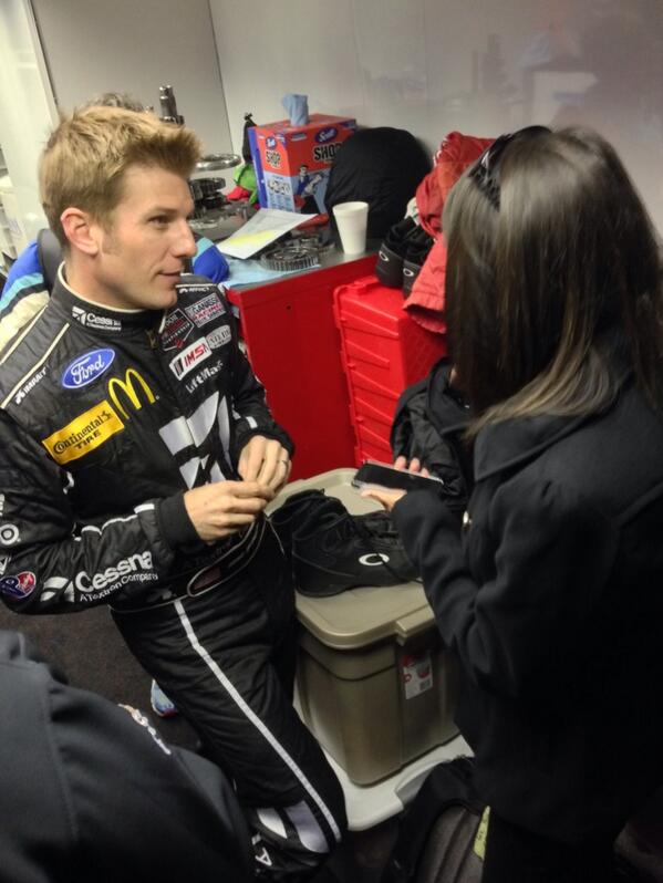 CGRTeams's tweet photo. #TeamCessna #Rolex24 @jamiemcmurray answering questions from the media. http://t.co/EFr6GzOCCp