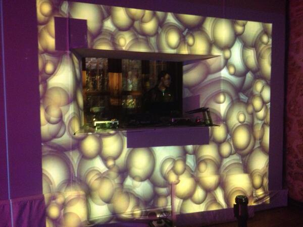 NewPiposOlmedo's tweet photo. Toma cabina recien salida del hormiguero con david guetta parece ehhh wauuuu ke pasadonnn http://t.co/YKWurJlhcF