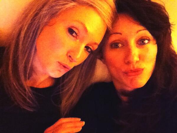 sara_donati's tweet photo. Lovely night in with The lovely Micky http://t.co/tA2NN96KlQ