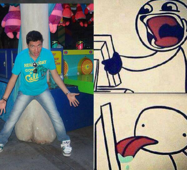 FansArmando's tweet photo. Quien no hace esto cuando ven una foto de Armando H.  en su computadora o celular? si dicen que no estan mintiendo http://t.co/4fMjm4RBAm