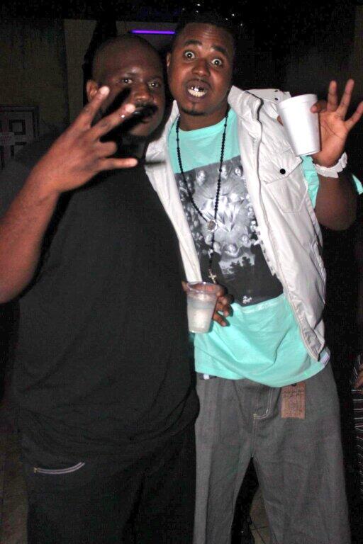 ImOnThatBRad's tweet photo. @239RackManReesy #DaClosetTwoCousins in da world. Love you cuzo. http://t.co/gIO0hYE7eq