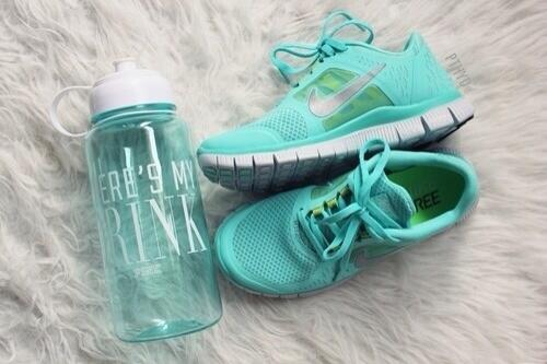 Prado13Isa's tweet photo. Definitely something I want. http://t.co/XVXWkqhbGA
