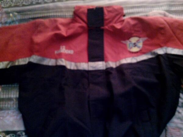 Nyoih RT"@masrifan_: <a href="/NSC_Jakarta/">NewShogunClubJakarta</a> masih inget jaket ini mas?Punyaan bokap nih, motornya juga masih ada shogun R item "