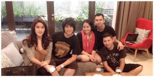 NaRaLoverz's tweet photo. Suka sama foto ini ^^ (Raffi-Gigi) http://t.co/XmMIoW4ULs
