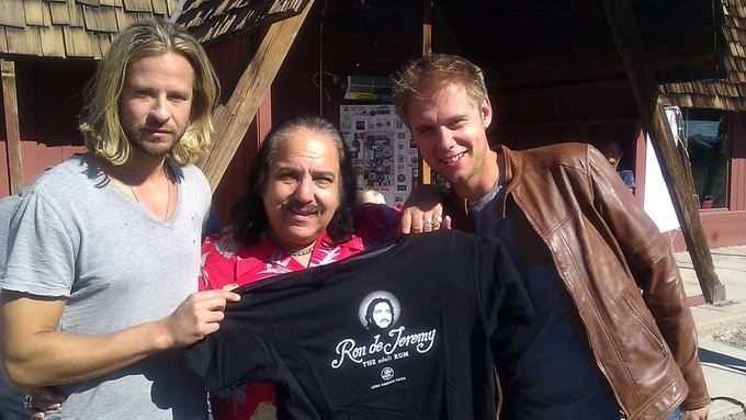 Will be an honor to catch up with @arminvanbuuren &amp; @trevorguthrie since the video shoot fun!! #GrammyAwards<a class="tags" target="_blank" title="On Twitter" href="/?out=eyJ0eXAiOiJKV1QiLCJhbGciOiJIUzUxMiJ9.eyJpYXQiOjE3MTk3MDI5MTUsImlzcyI6InR3cG9ybnN0YXJzLmNvbSIsIm5iZiI6MTcxOTcwMjkxNSwiZXhwIjoxNzUxMjM4OTE1LCJyZWRpcmVjdF91cmwiOiJodHRwczovL3R3aXR0ZXIuY29tL2FybWludmFuYnV1cmVuIn0._fzt5UVN8fxqwGg7h1NWcTuL6tWTdeQbyOmV1QIpNm7JiCb8lKQHx-n47sSshTutRFpy-IEOCOC9Q9j_tjg-iA">@arminvanbuuren</a><a href="/tag/grammyawards"class="tags"><span>#grammyawards</span></a>