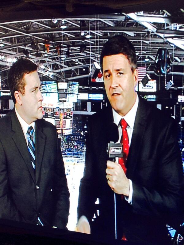 Regan Bartel On Twitter My Good Buddy Doyle Potenteau Giving Andyneal Vic The Goods Neal Is Speechless As Doyle Holds Court Http T Co 0rnkt9qxst twitter