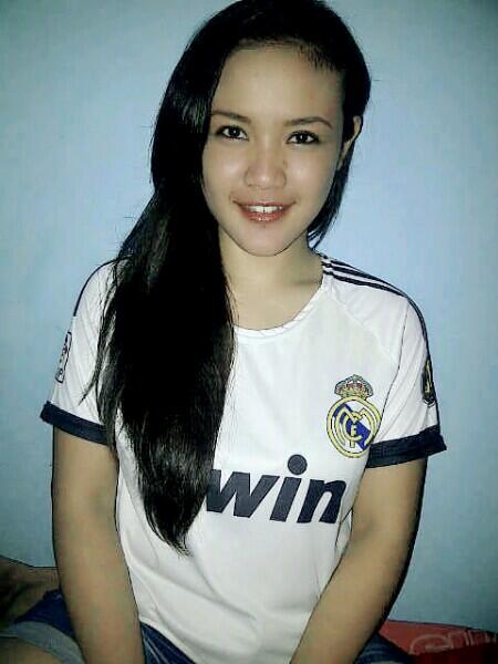 Cantik :)) @SelfieArea: #SelfieArea RT <a href="/Agstitin/">Agustin Wandira</a> Ikuudd:) "