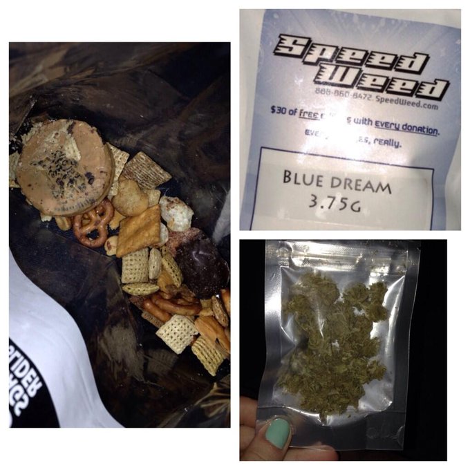 Love when porn girls bring me my favorite things. Edibles and eights  @LASpeedWeed http://t.co/F9YwH<a href="/tag/brohoe"class="tags"><span>#brohoe</span></a>