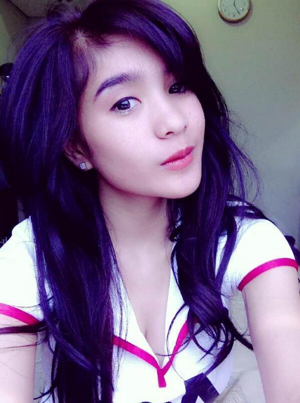BKPmasakini's tweet photo. kiriman dari #BBM lagi ni #realava #realavagroup http://t.co/mZS8H81GcO 2 http://t.co/Vss1zkKpqv