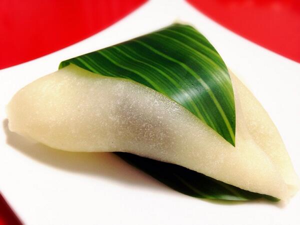 石巻弁bot Auf Twitter 茶巾 ちゃきん 石巻名物の和菓子 薄く焼いた皮で こし餡を三角形に包んだもの Http T Co M2p5nt6tgt