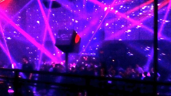 TimZile's tweet image. At Light Nightclub @Galavantier